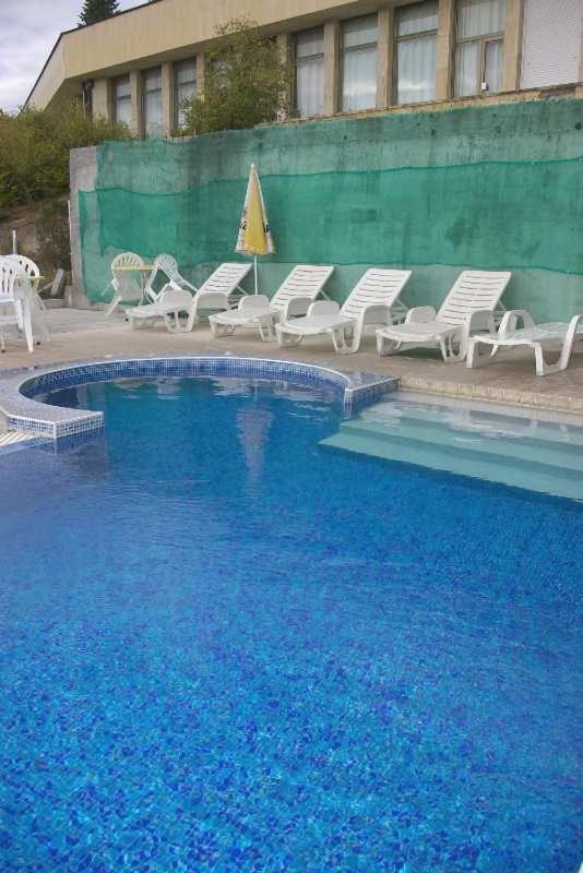 Hotel Saint Vrach 桑丹斯基 外观 照片